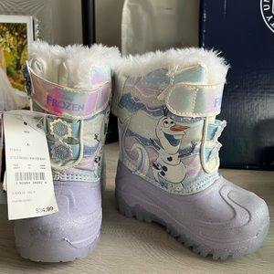 Disney Frozen Light Up Snow Boots NWT